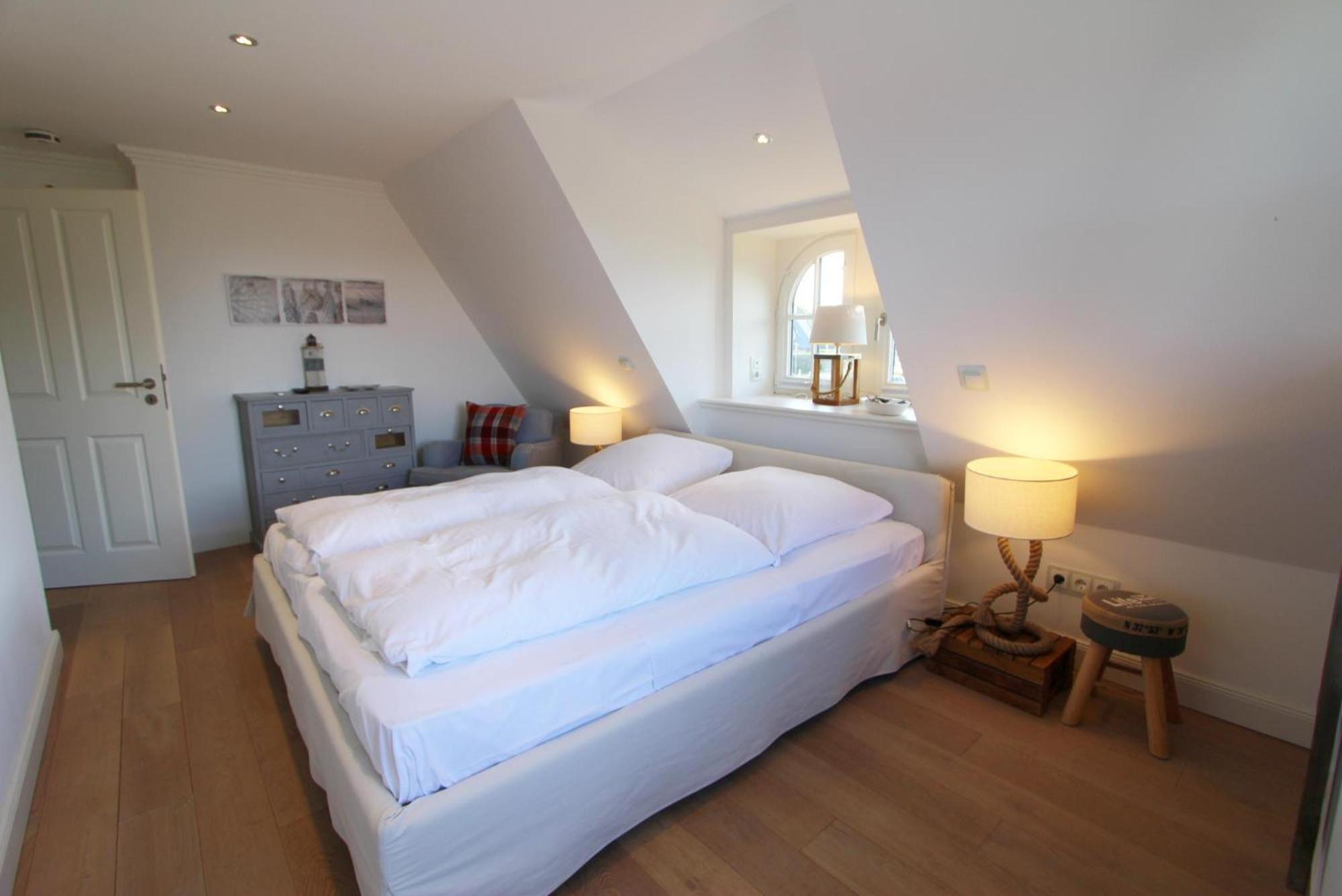 Horsa Hues - Westerlandstr 22 B